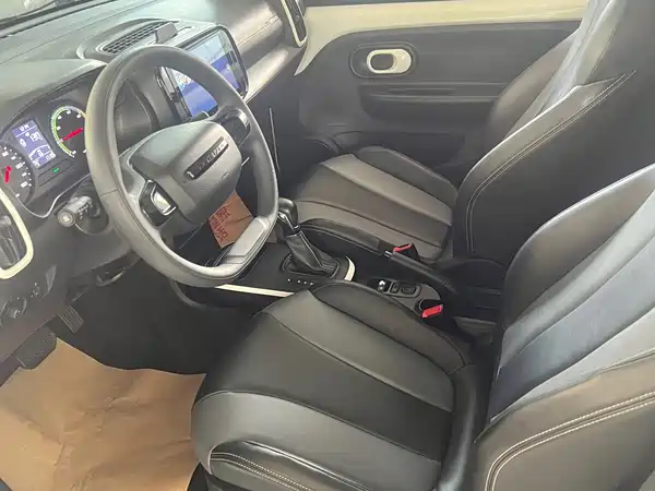 Roewe CLEVER 2022