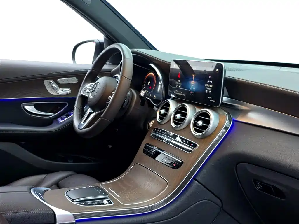 Mercedes-Benz GLC 2022 — фото 12
