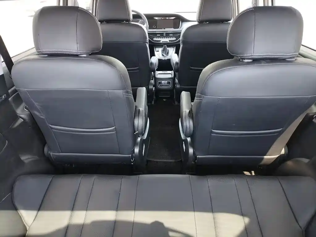 GAC Trumpchi M6 2022 — фото 21