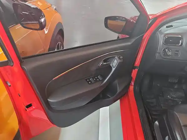 Volkswagen Polo 2016