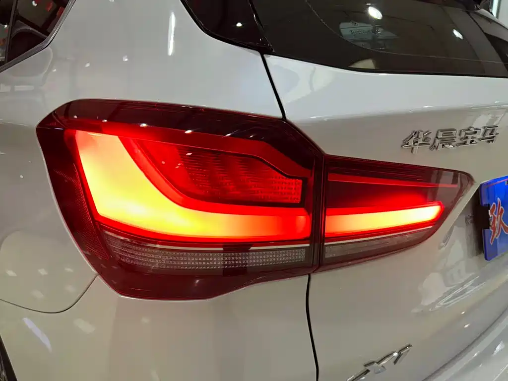 BMW X1 2023 — фото 15