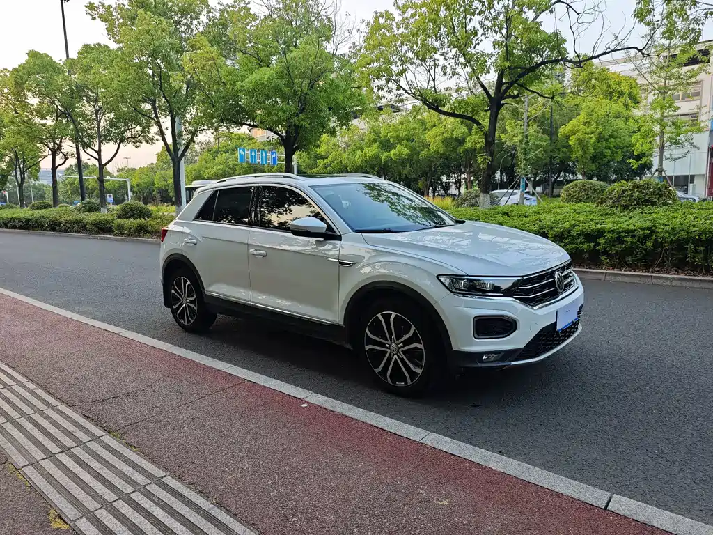 Volkswagen T-Roc 2019 — фото 3