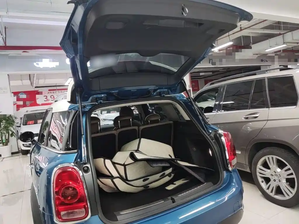 MINI Countryman 2018 — фото 19