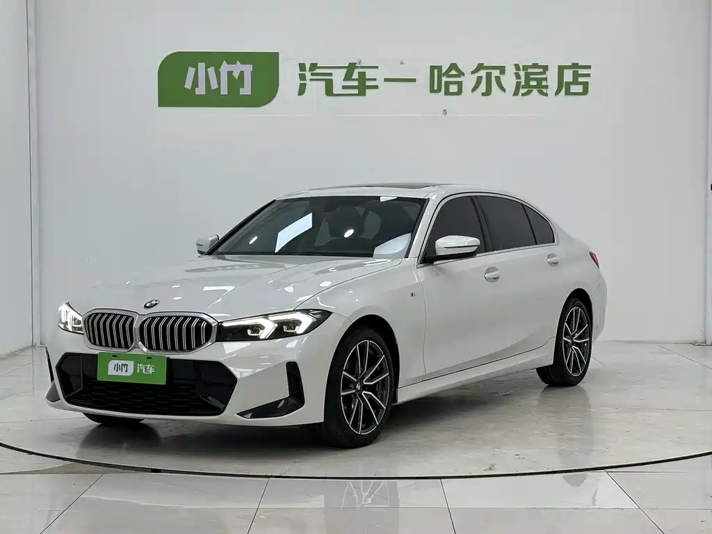 BMW 3 Series 2023 — фото 1