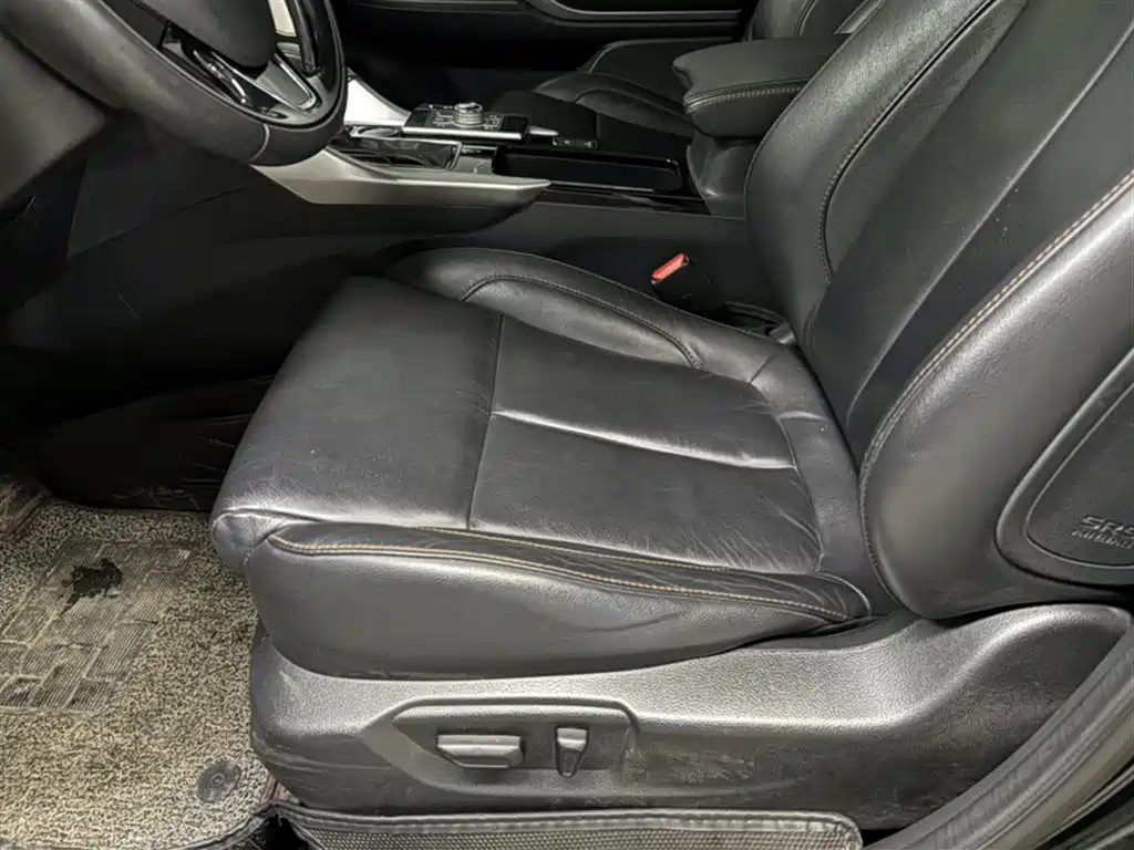 Mitsubishi Eclipse Cross 2019 — фото 12