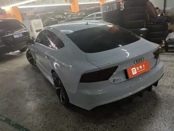 Audi A7 2016