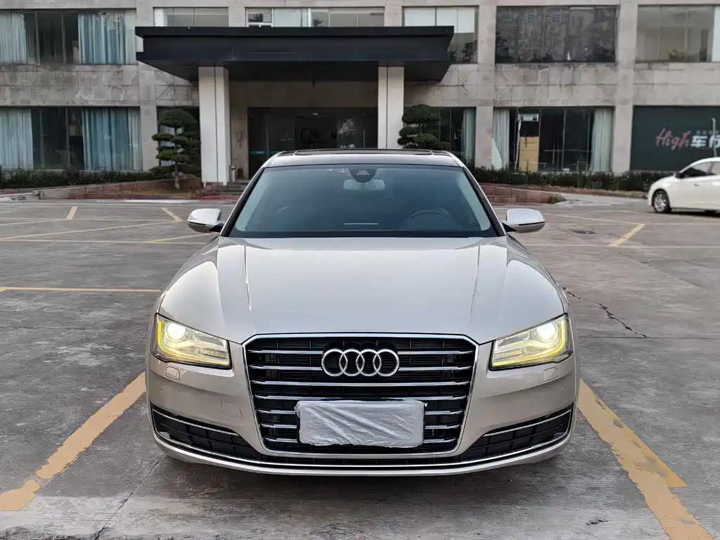 Audi A8 2015