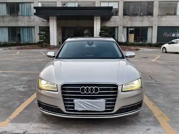 Audi A8 2015