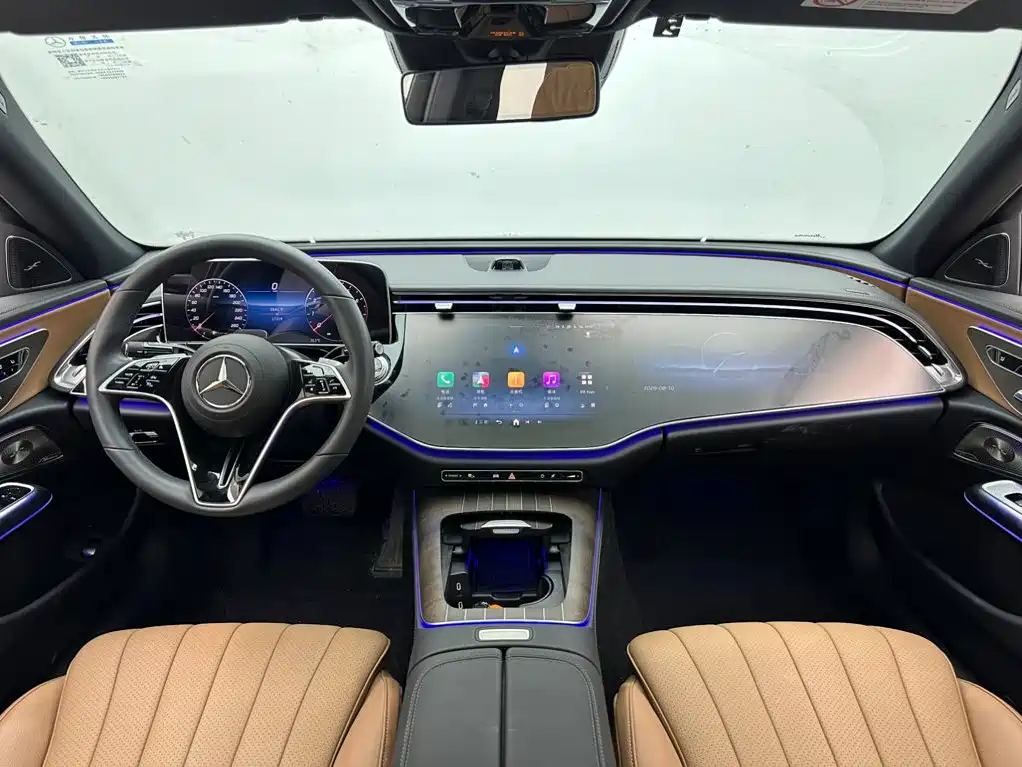 Mercedes-Benz E-Class 2024 — фото 10