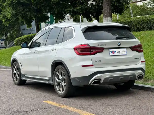 BMW X3 2021
