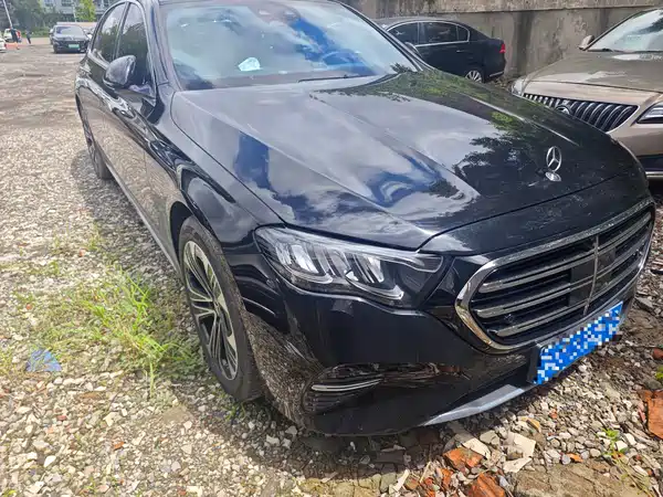 Mercedes-Benz E-Class 2025
