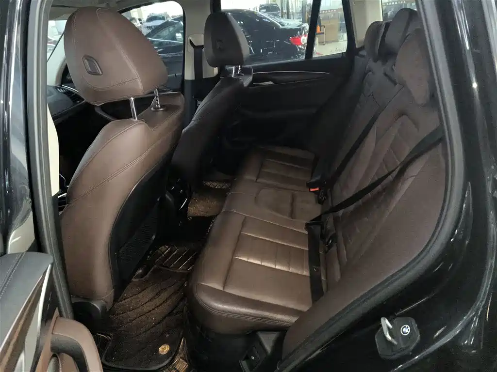 BMW X3 2021 — фото 17