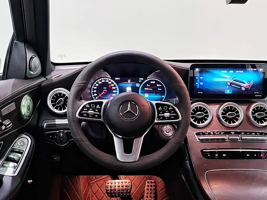 Mercedes-Benz GLC 2020 — фото 10