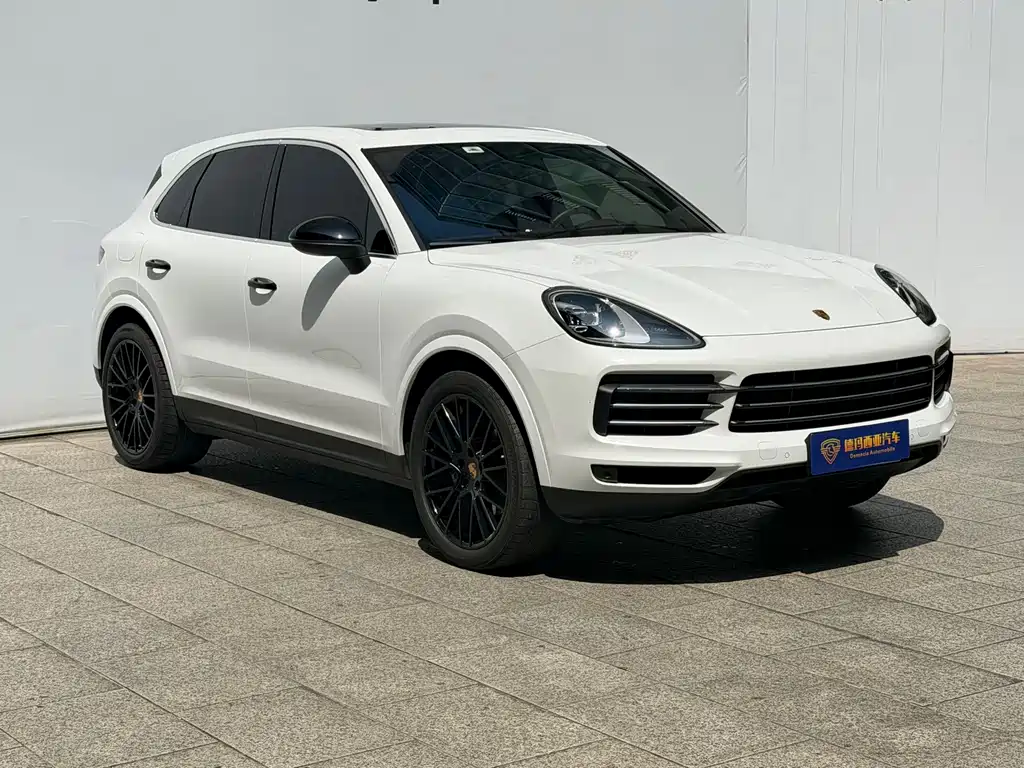 Porsche Cayenne 2023