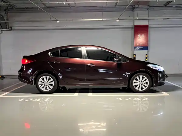Kia K3 2014
