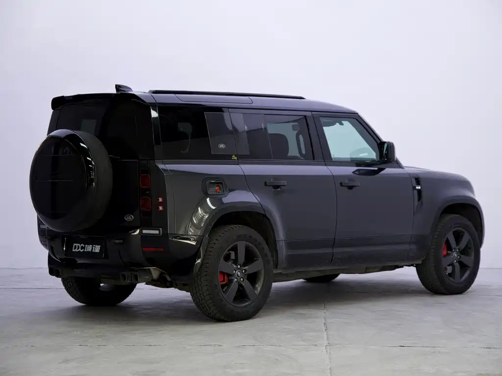 Land Rover Defender 2022 — фото 7