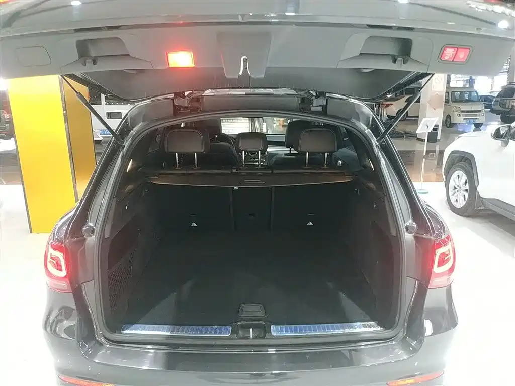 Mercedes-Benz GLC 2023 — фото 13
