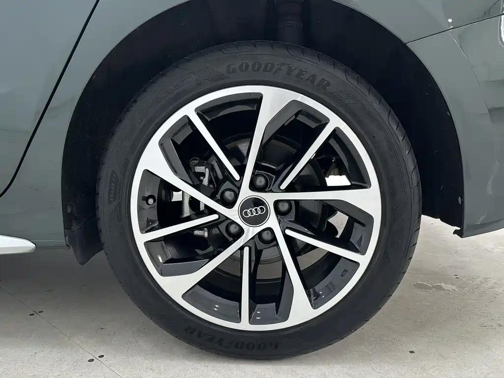 Audi A3 2022 — фото 17