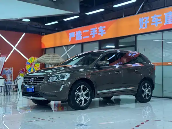 Volvo XC60 2015