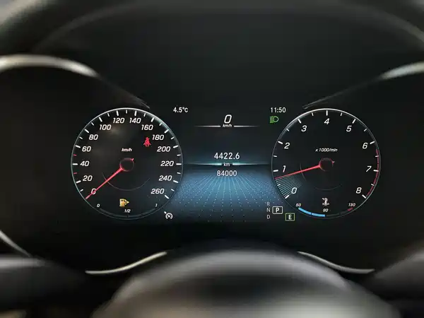 Mercedes-Benz C-Class 2021