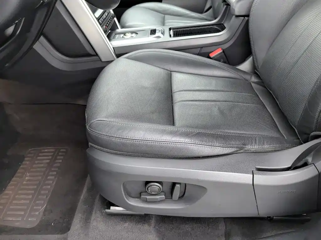 Land Rover Discovery Sport 2019 — фото 20