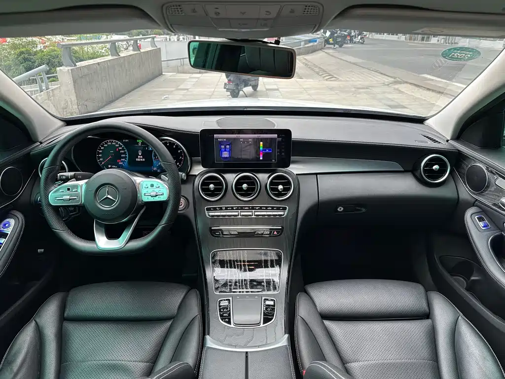 Mercedes-Benz C-Class 2020 — фото 21
