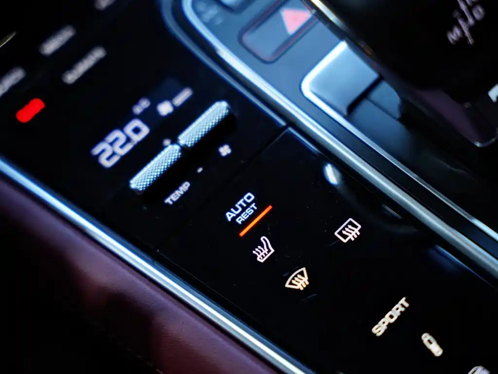 Porsche Panamera 2019 — фото 8