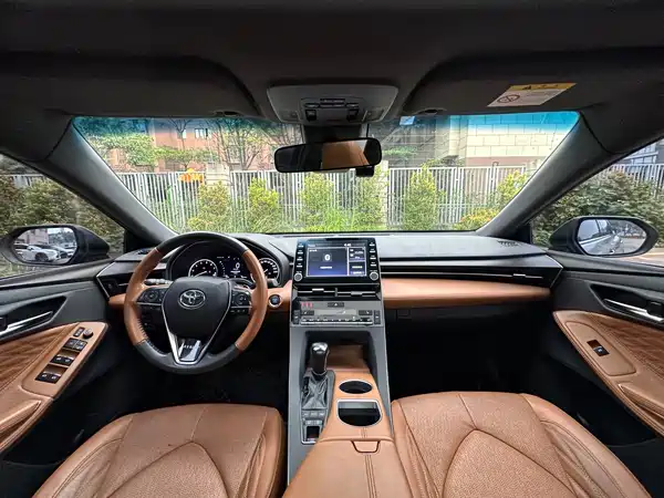 Toyota Avalon 2019