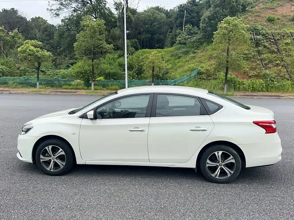 Nissan Sylphy 2020 — фото 22