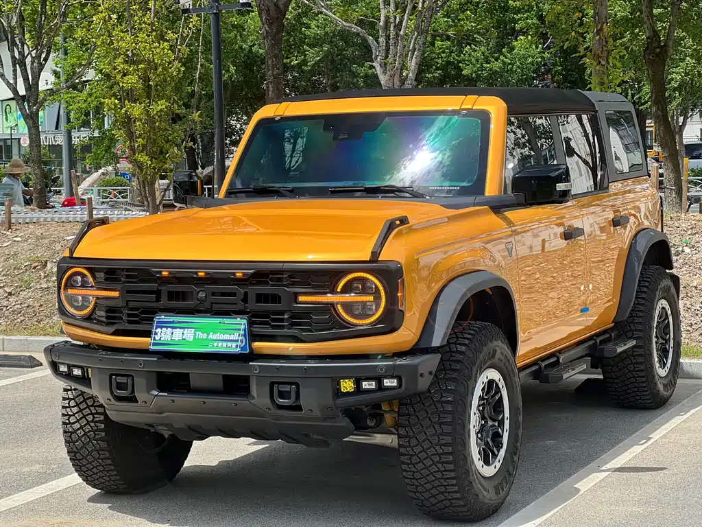 Ford Bronco 2025 — фото 1