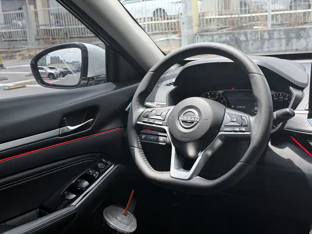 Nissan Teana 2023 — фото 11