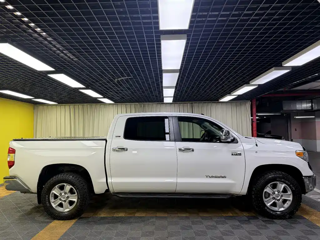 Toyota Tantu 2018 — фото 11