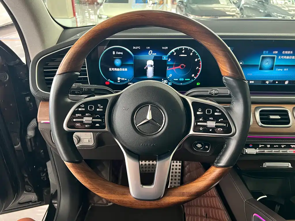 Mercedes-Benz GLS 2022 — фото 13