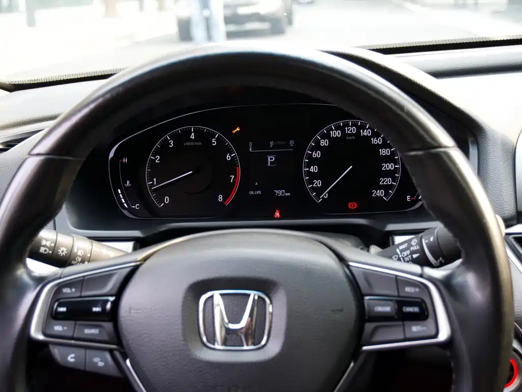 Honda Accord 2020 — фото 20