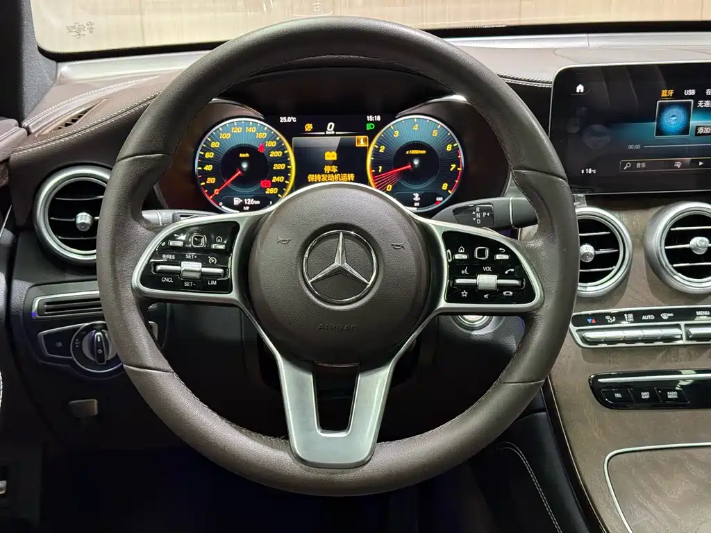 Mercedes-Benz GLC 2020 — фото 16
