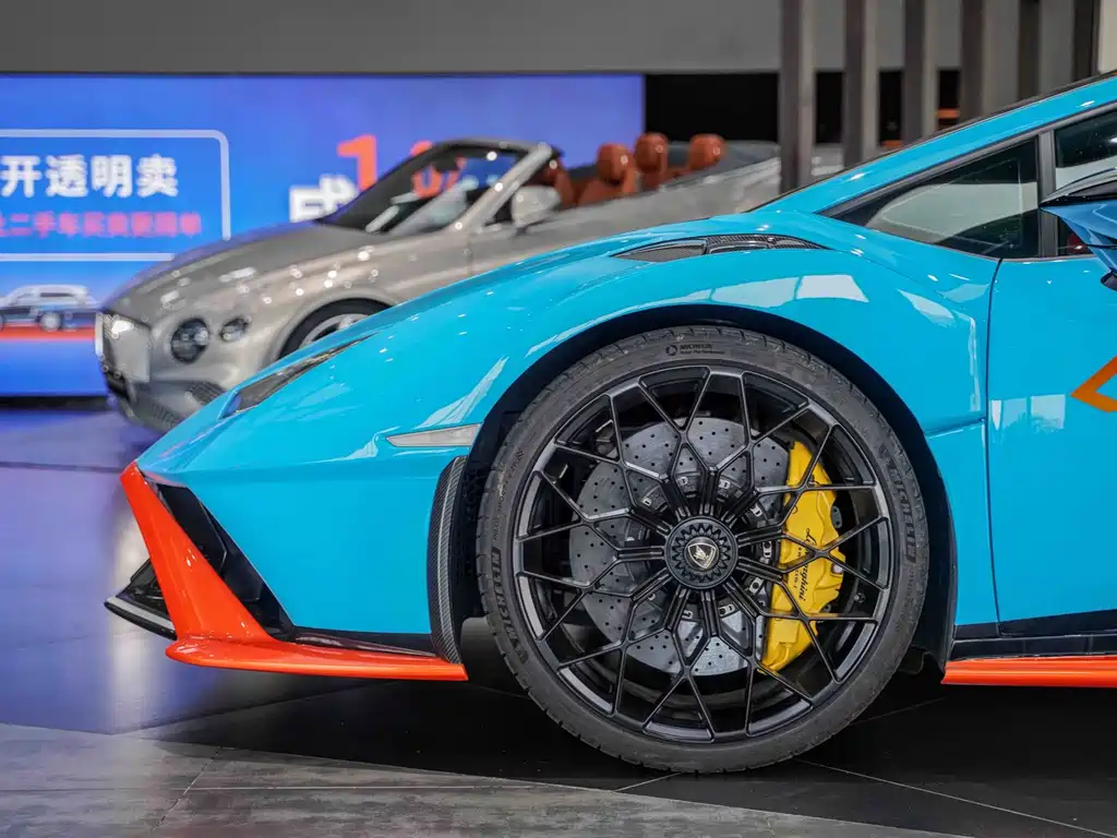 Lamborghini Huracan 2022 — фото 24