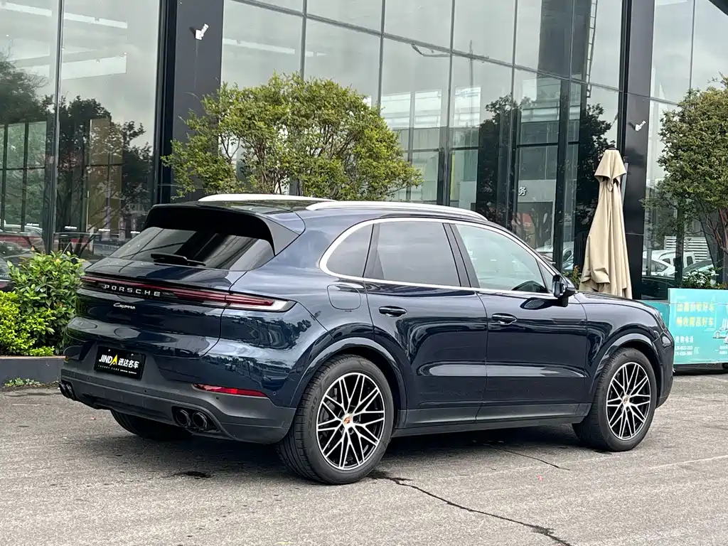 Porsche Cayenne 2024 — фото 11