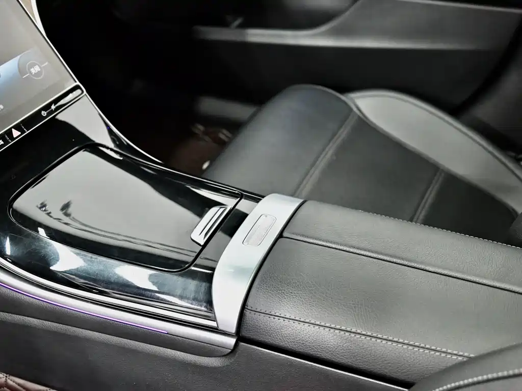 Mercedes-Benz C-Class 2022 — фото 17