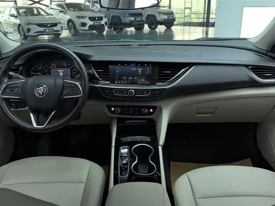 Buick Regal 2021 — фото 12