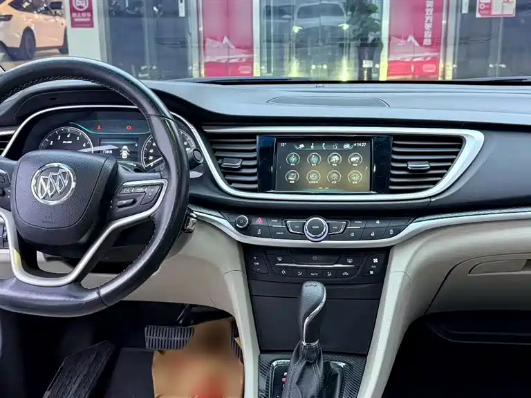 Buick Excelle 2019 — фото 14