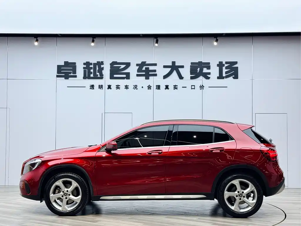 Mercedes-Benz GLA 2019