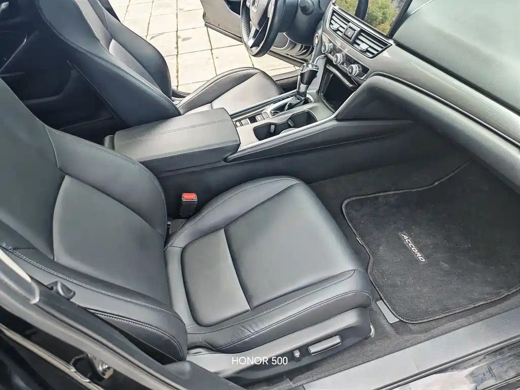 Honda Accord 2022 — фото 14