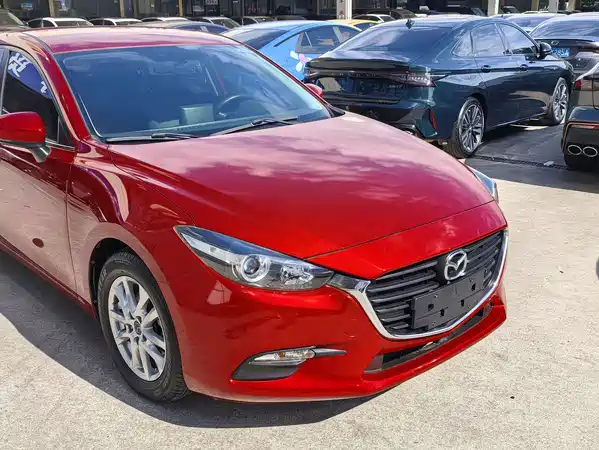 Mazda 3 Axela 2018