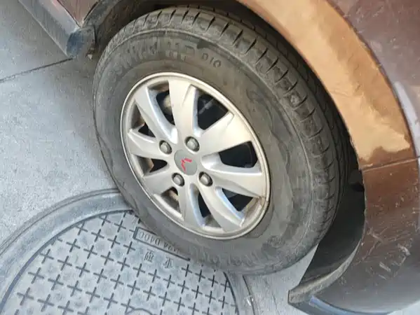 Wuling Hongguang 2015