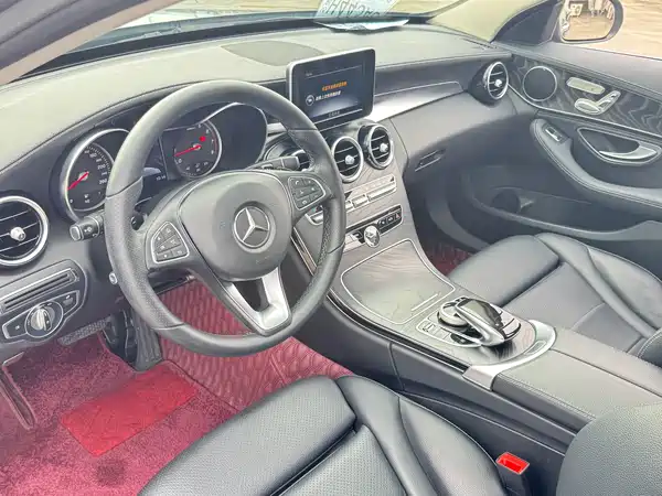 Mercedes-Benz C-Class 2017