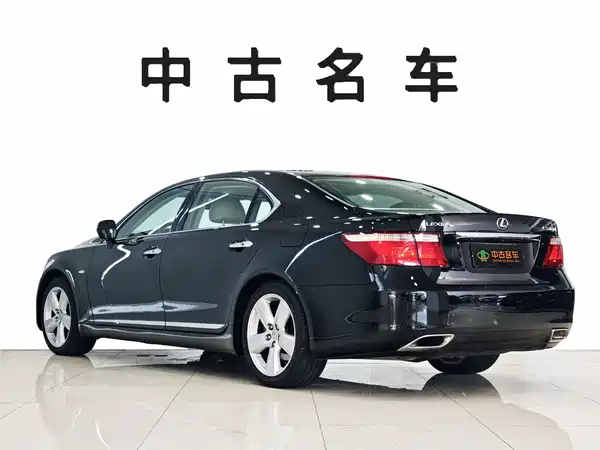 Lexus LS 2007