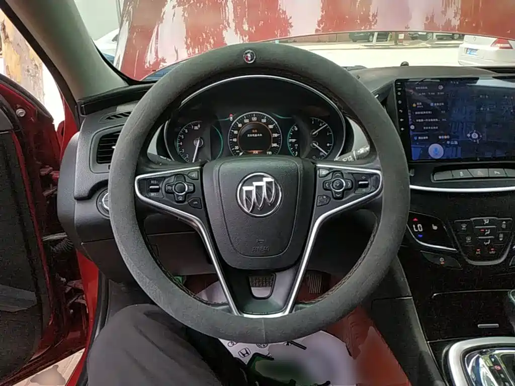 Buick Regal 2015 — фото 11
