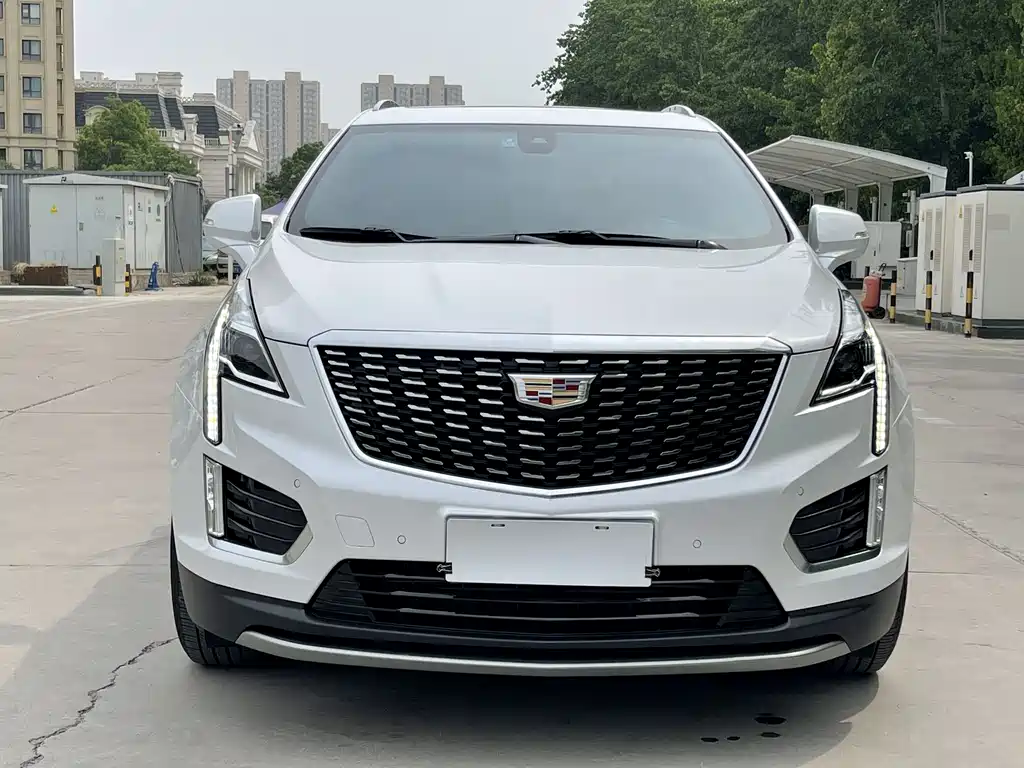 Cadillac XT5 2023 — фото 3