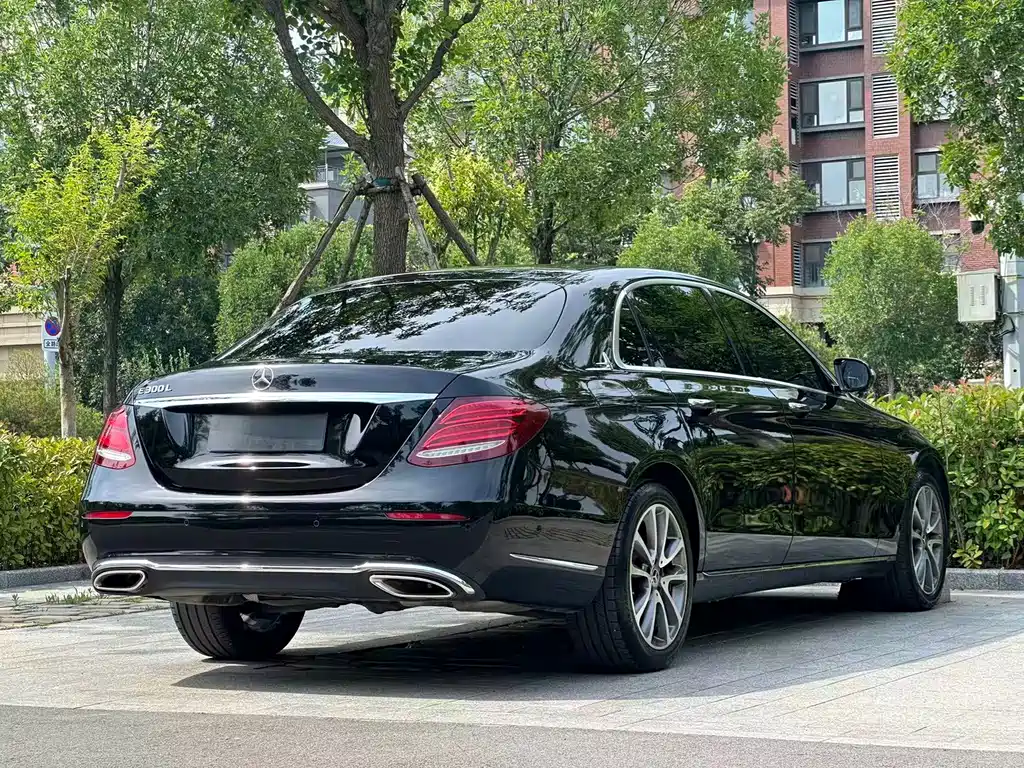 Mercedes-Benz E-Class 2019