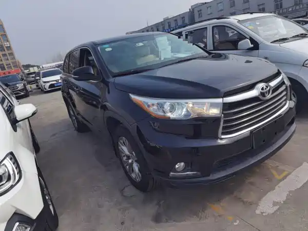 Toyota Highlander 2015